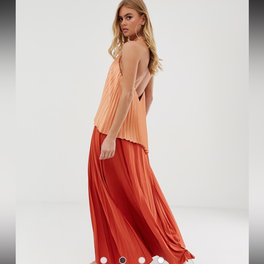 ASOS DESIGN ring detail crop top pleat maxi dress in satin shine - Picture 2 of 5